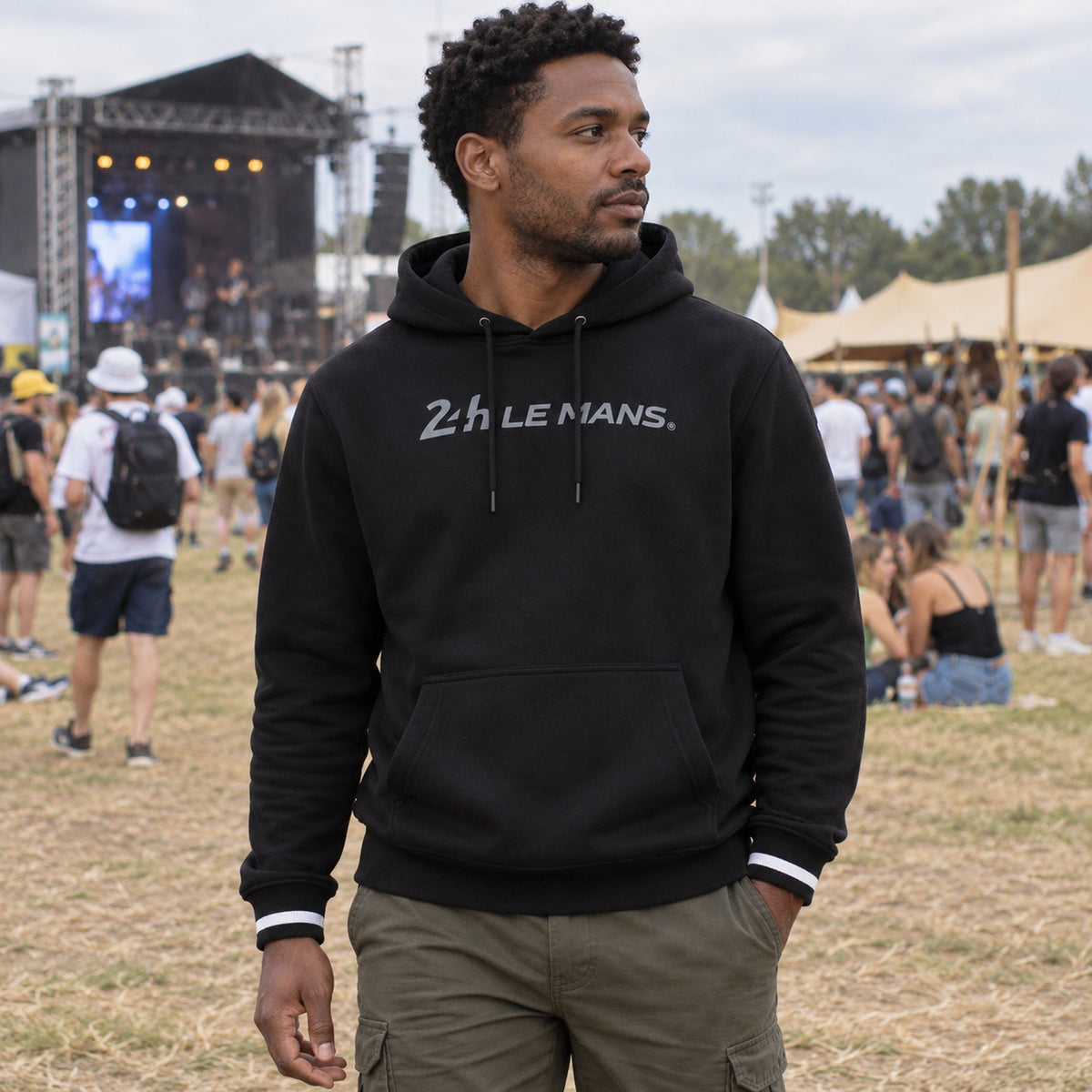 24H Le Mans Men's Hoodie – Black – ilustrační foto (AI)