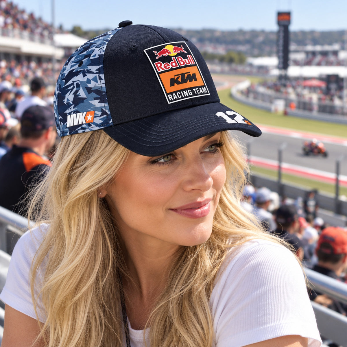 Fanúšikovská šiltovka KTM Red Bull Racing Maverick Vinales – ilustračné foto (AI)