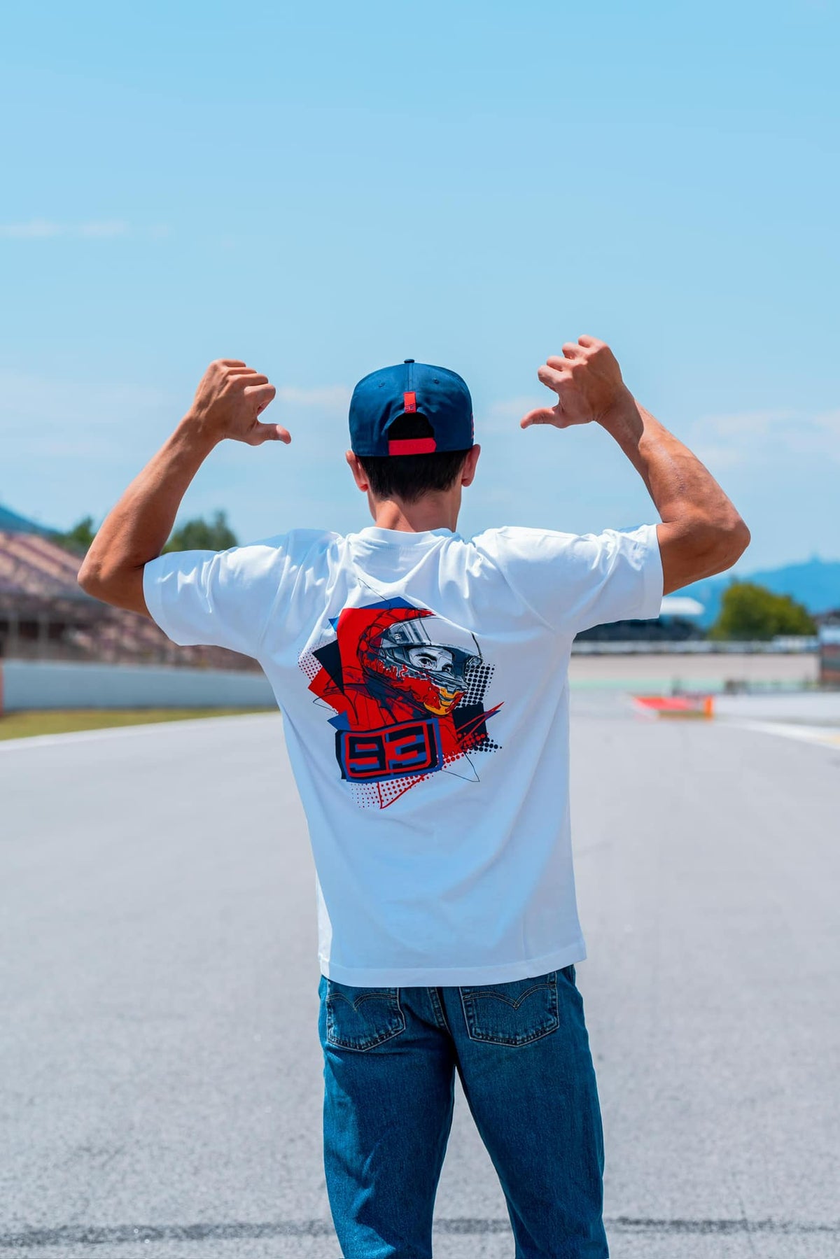 Marc Marquez 93 - Red Bull fanúšikovské tričko biele