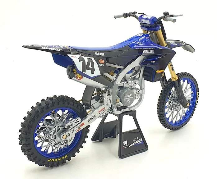Model motocykla YAMAHA YZ 450 F N.14 DYLAN FERRANDIS