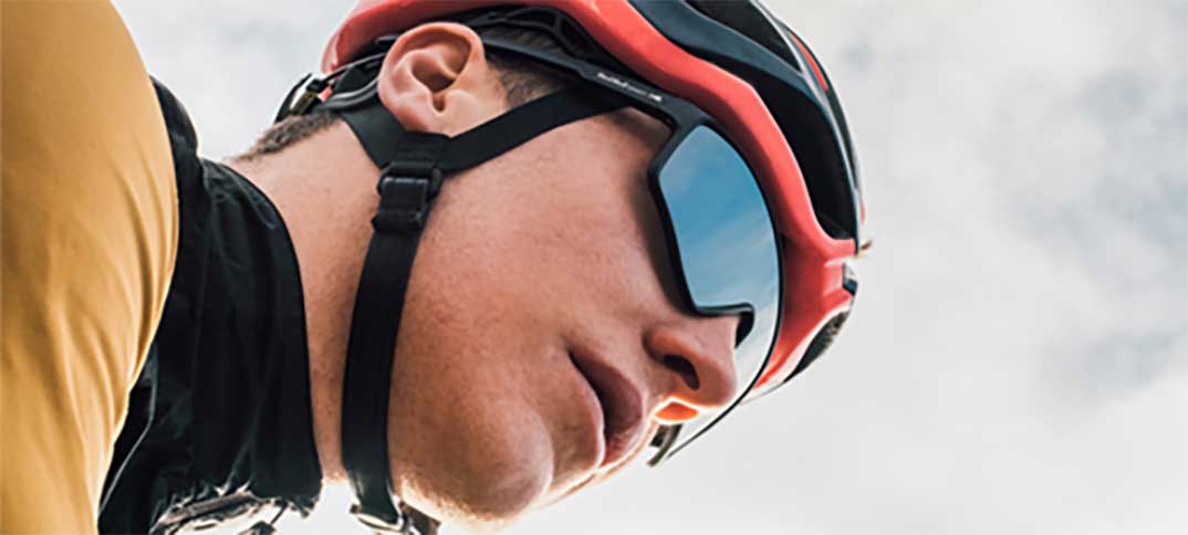 Red Bull Spect slnečné okuliare DAFT čierne s modro-červeným sklom