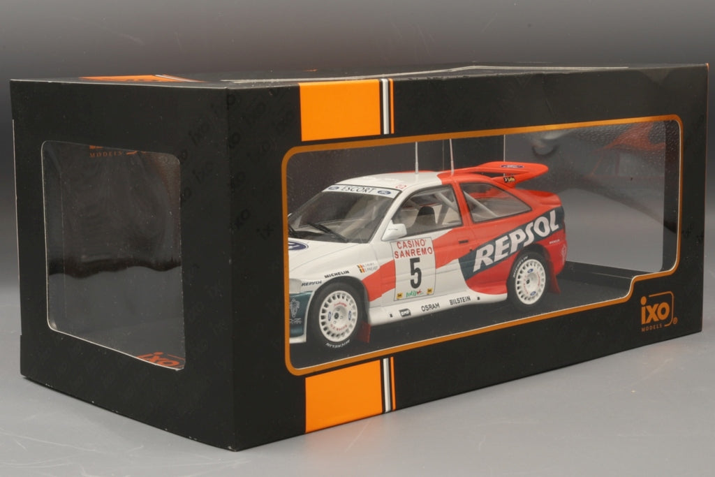 Model IXO Ford Escort RS Rally San Remo 1996 1/24