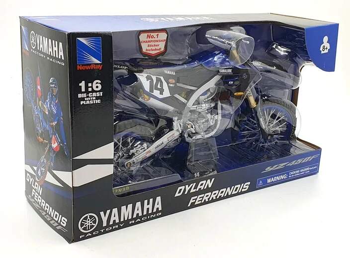 Model motocykla YAMAHA YZ 450 F N.14 DYLAN FERRANDIS