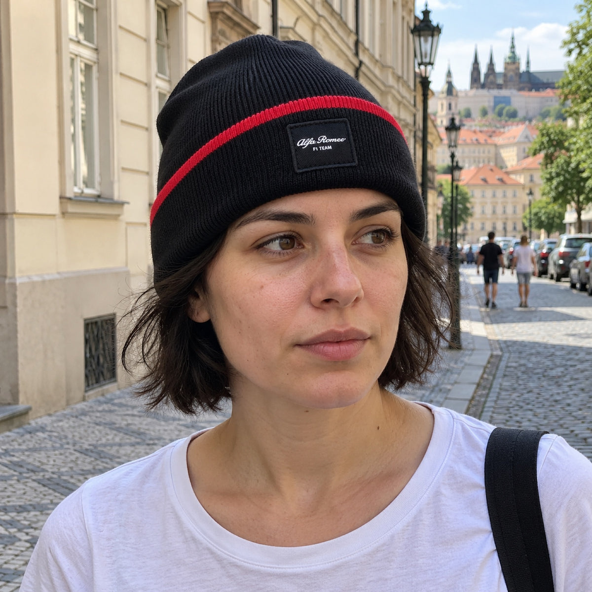 Alfa Romeo F1 Team Beanie – Black – ilustrační foto 2 (AI)