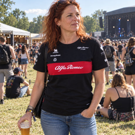 Alfa Romeo F1 Team T-Shirt – Black – ilustrační foto 2 (AI)
