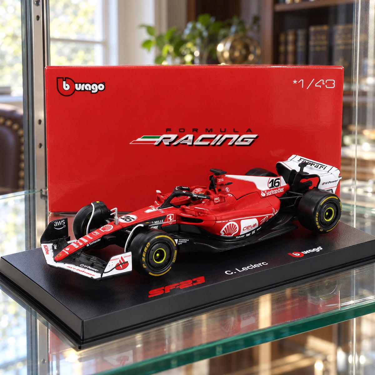 Model Scuderia Ferrari SF-23 BBurago #16 Leclerc Las Vegas 2023 1:43 Signature – ilustračné foto (AI)