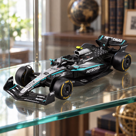 Bburago Mercedes-AMG PETRONAS F1 W16 Model #12 Kimi Antonelli 2025 – illustrative photo (AI)