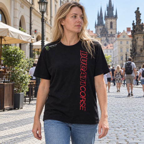 Ducati Corse Fan T-Shirt with Monster Energy Logo – ilustrační foto 2 (AI)