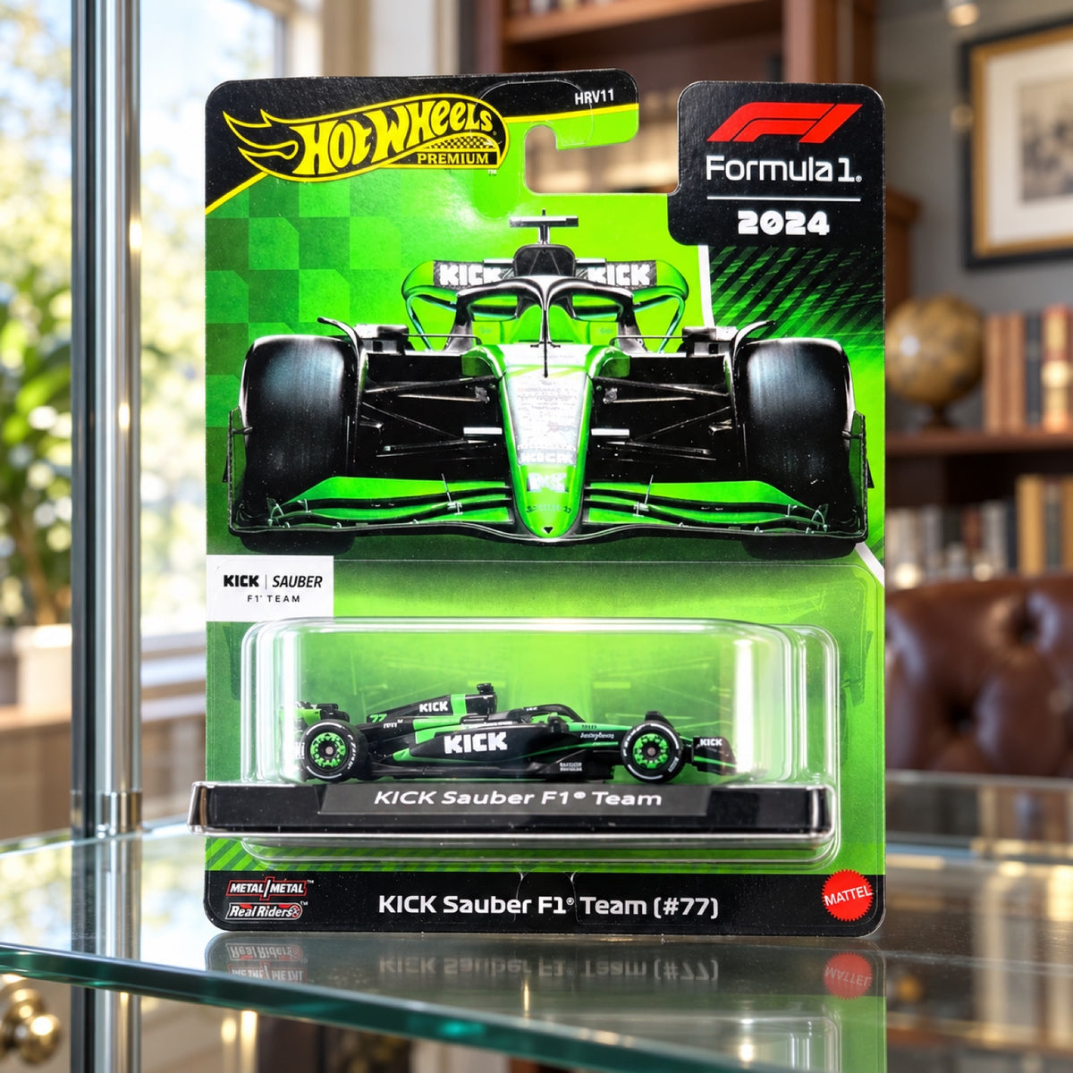 Model Hot Wheels F1 Premium – Valtteri Bottas KICK Sauber F1 – ilustračné foto (AI)