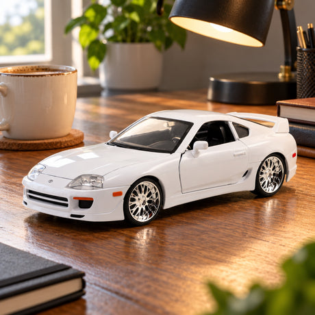 Fast & Furious Toyota Supra 1995 Model 1:24 – White – illustrative photo (AI)