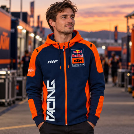 Tímová bunda KTM Red Bull Racing – ilustračné foto (AI)