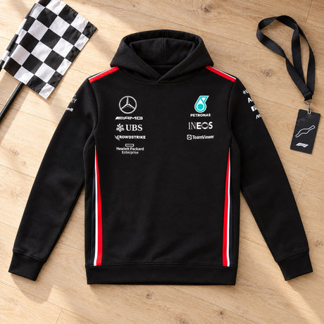 Detská tímová mikina s kapucňou Mercedes-AMG PETRONAS F1 AMG – 140 cm – ilustračné foto (AI)
