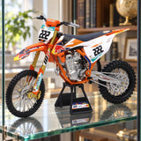 Model motocykla KTM SX 450 S-F Antonio Cairoli Legend – ilustračné foto (AI)