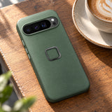 Peak Design Everyday Case – Google Pixel 9 Pro XL – Sage – ilustračné foto (AI)