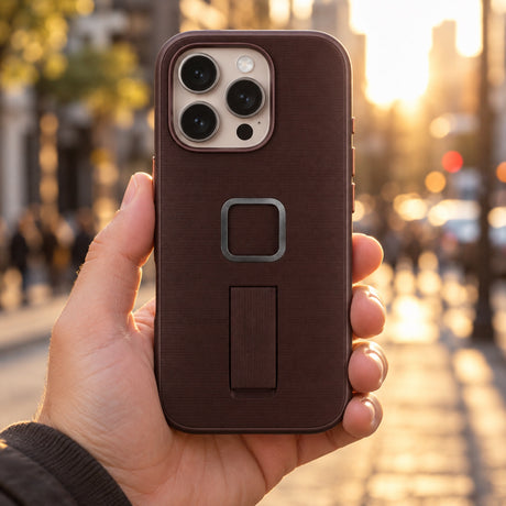 Peak Design Everyday Loop Case iPhone 16 Pro – Eclipse – ilustračné foto (AI)