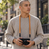 Peak Design Form Leather Camera Strap Standard – Amber – illustrative photo (AI)