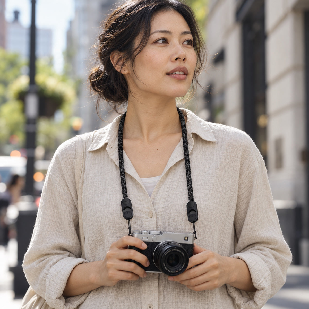 Peak Design Form Rope Camera Neck Strap – Black – illustrative photo (AI)