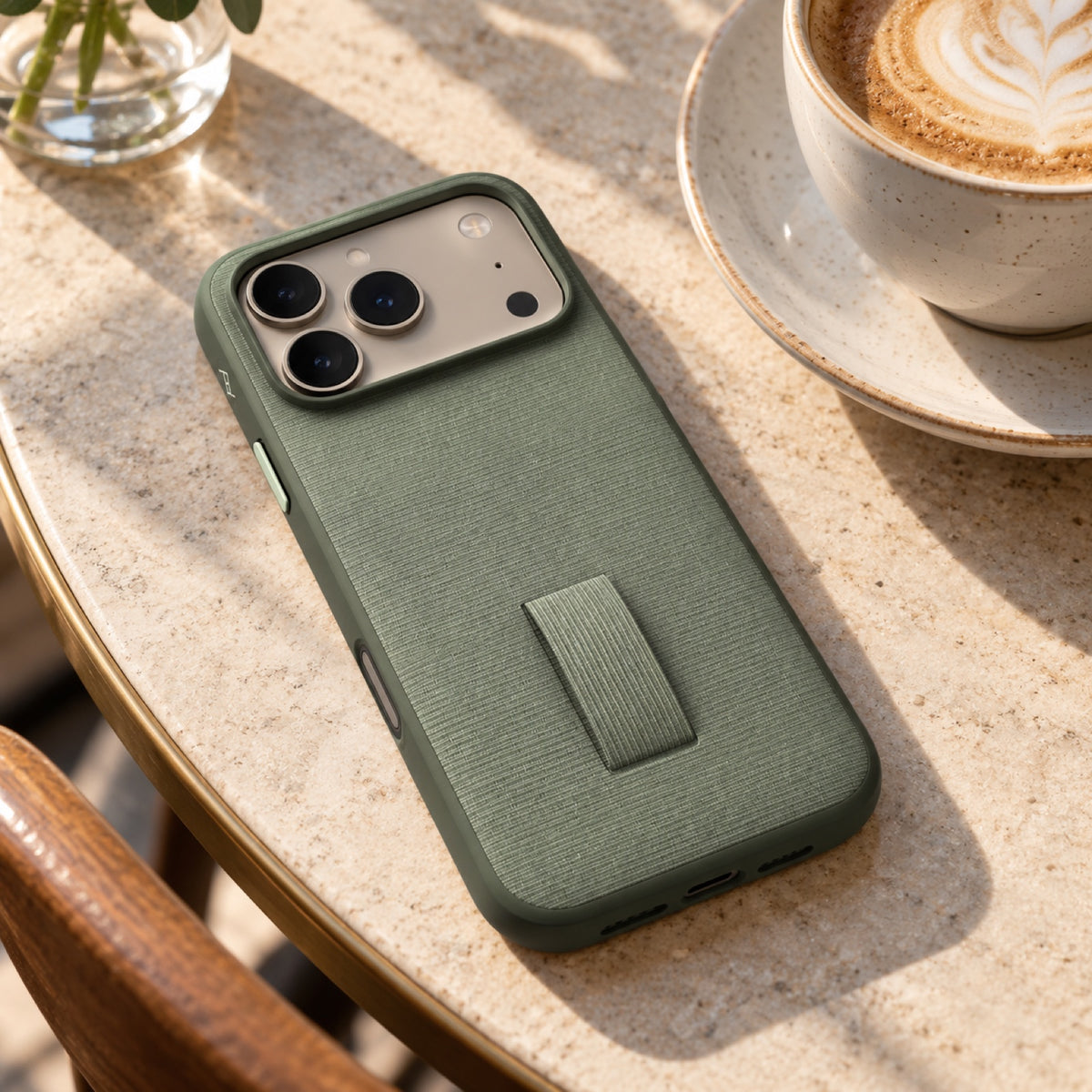Peak Design Loop Case Non-Slimlink iPhone 18 Pro Max – Sage – illustrative photo (AI)
