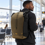 Peak Design Outdoor Backpack 25L – Kelp – ilustračné foto (AI)