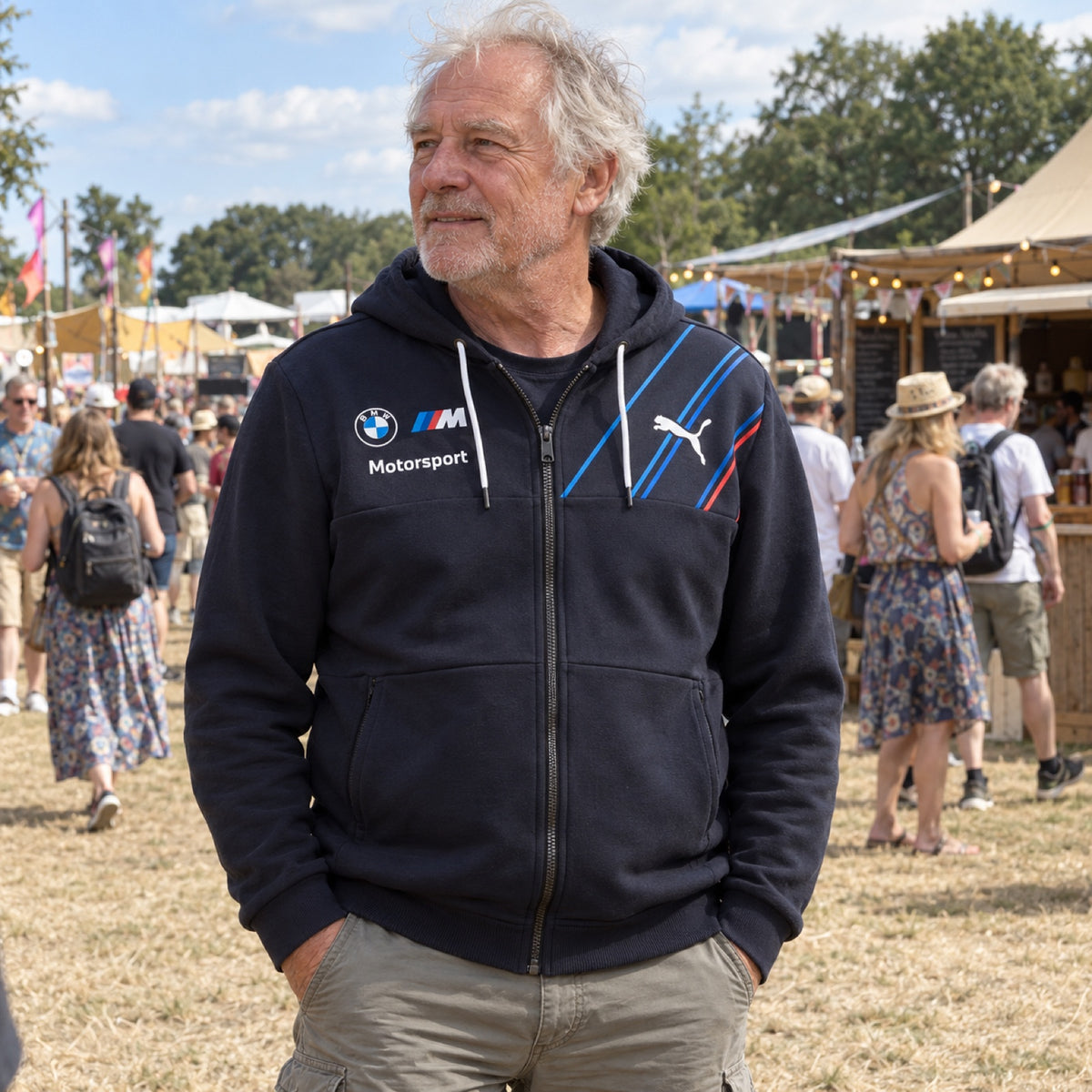 BMW Motorsport Team Hoodie – Navy Blue – ilustrační foto (AI)