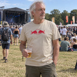 Oracle Red Bull Racing SPARK Edition T-Shirt with Logo – Sand – ilustrační foto (AI)