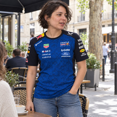 Oracle Red Bull Racing Team T-Shirt with Sponsor Logos – ilustrační foto 2 (AI)