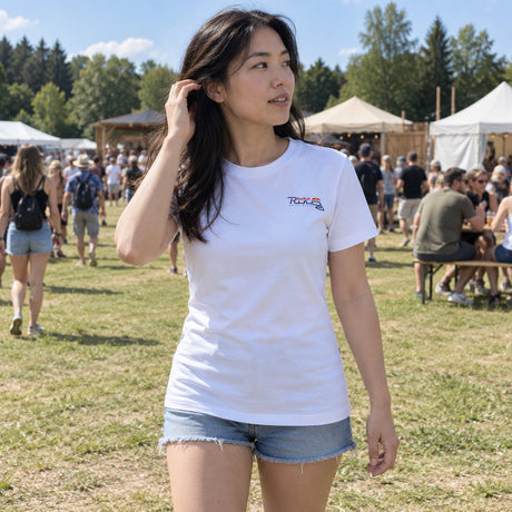 Red Bull Ring Women's Adrenaline T-Shirt – White – ilustrační foto (AI)