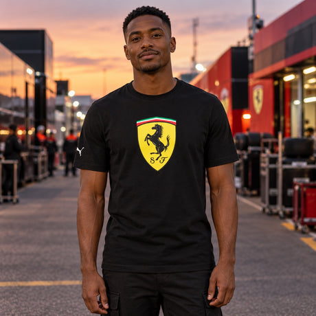 Lifestylové tričko Scuderia Ferrari F1 s veľkým logom – čierne – ilustračné foto (AI)