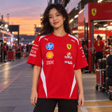 Tričko Scuderia Ferrari F1 x Puma s logami sponzorov – edícia DRIVERS – ilustračné foto (AI)