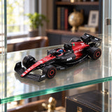 Model Spark Alfa Romeo F1 Team C43 Valtteri Bottas 1:64 – 2023 – ilustračné foto (AI)