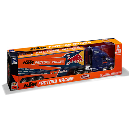 KTM Red Bull model tímového kamióna