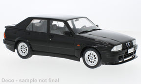 Model Alfa Romeo 75 Turbo Evoluzione čierna