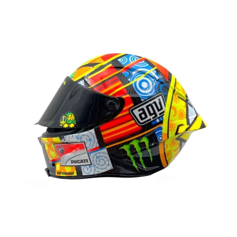 Model prilby MotoGP Valentino Rossi Ducati 2012