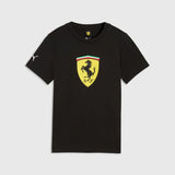 Detské tričko Scuderia Ferrari F1 x Puma s veľkým štítom – čierne