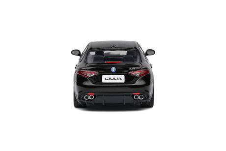 Model Solido Alfa Romeo Giulia Quadrifoglio 1:43 čierna